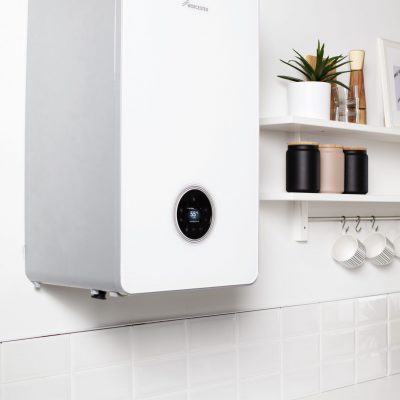 2Q3A4100_copy-min-scaled